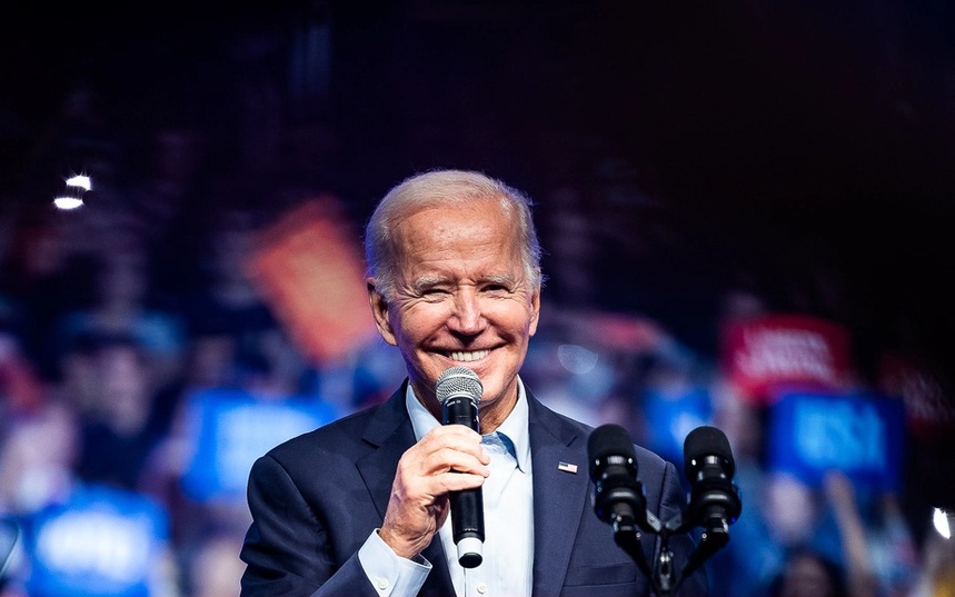 Không có làn sóng đỏ, nhưng nỗi lo chưa hết với ông Biden