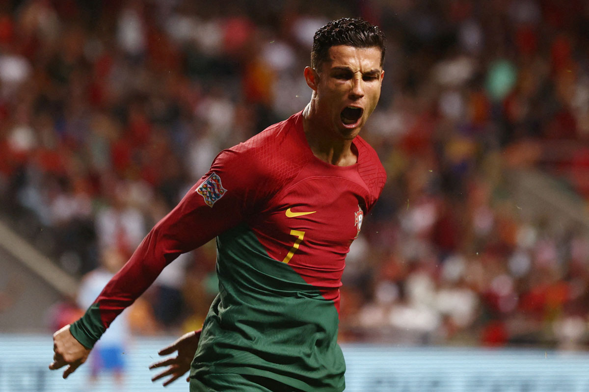 Bồ Đào Nha công bố danh sách dự World Cup 2022: Ronado làm “chủ công” - Ảnh 1.