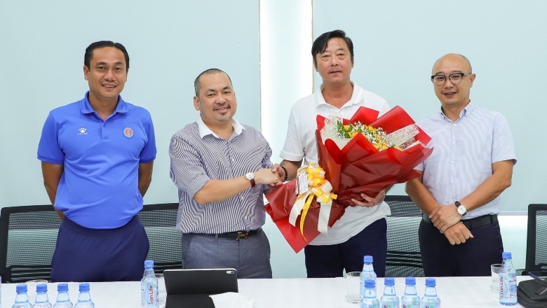 Đột ngột rời Sài Gòn FC, HLV Lê Huỳnh Đức tiết lộ điều bất ngờ - Ảnh 1.