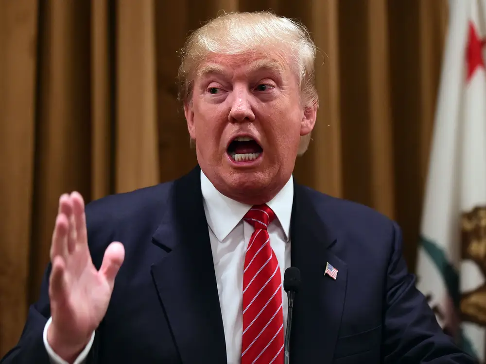 Trump buồn bã, la hét trước mặt các cố vấn sau thất bại trong cuộc bầu cử giữa kỳ của đảng Cộng hòa - Ảnh 1.