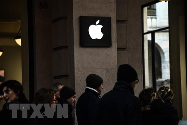 Apple và Amazon bị cáo buộc thông đồng 'thổi giá' iPhone, iPad - Ảnh 1.