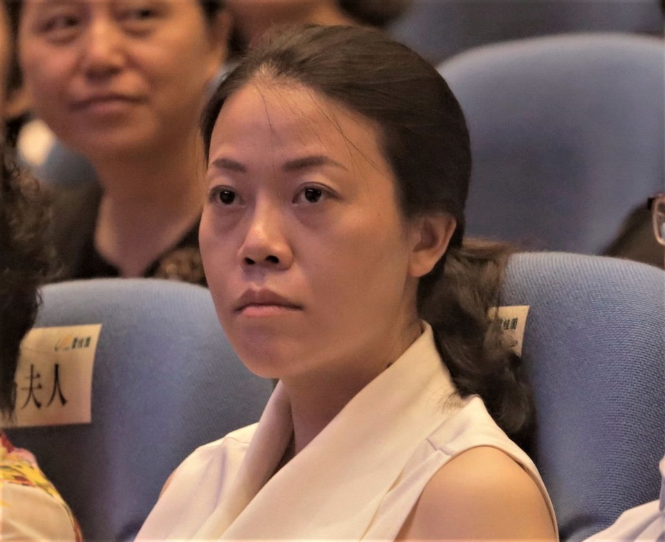 Tỷ phú bất động sản giành lại danh hiệu phụ nữ giàu nhất Trung Quốc - Ảnh 1.