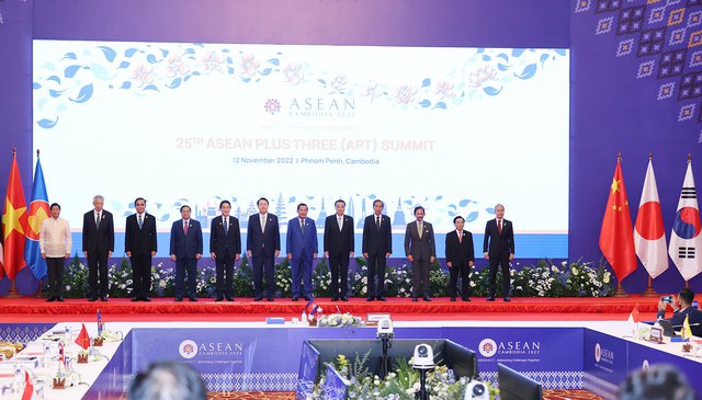 Thủ tướng: ASEAN+3 cần đi đầu, kiên định với chủ nghĩa đa phương, tự do hoá thương mại  - Ảnh 2.
