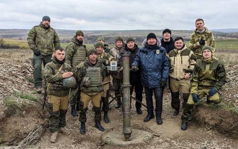 Cựu quan chức vũ trụ người Nga lãnh đạo ‘Sói sa hoàng’ trong chiến dịch Ukraine