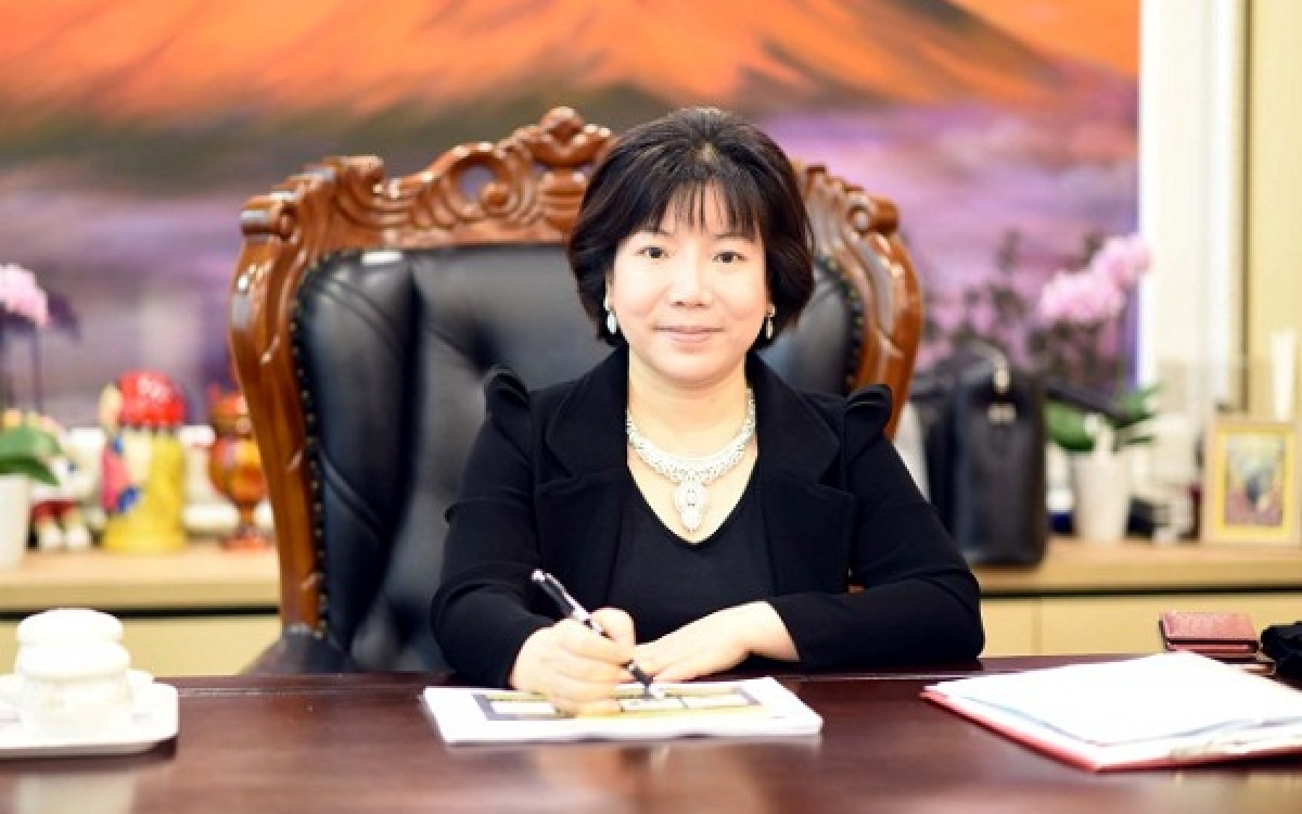 Tình huống pháp lý khi bà Nguyễn Thị Thanh Nhàn bị khởi tố dù đang bỏ trốn