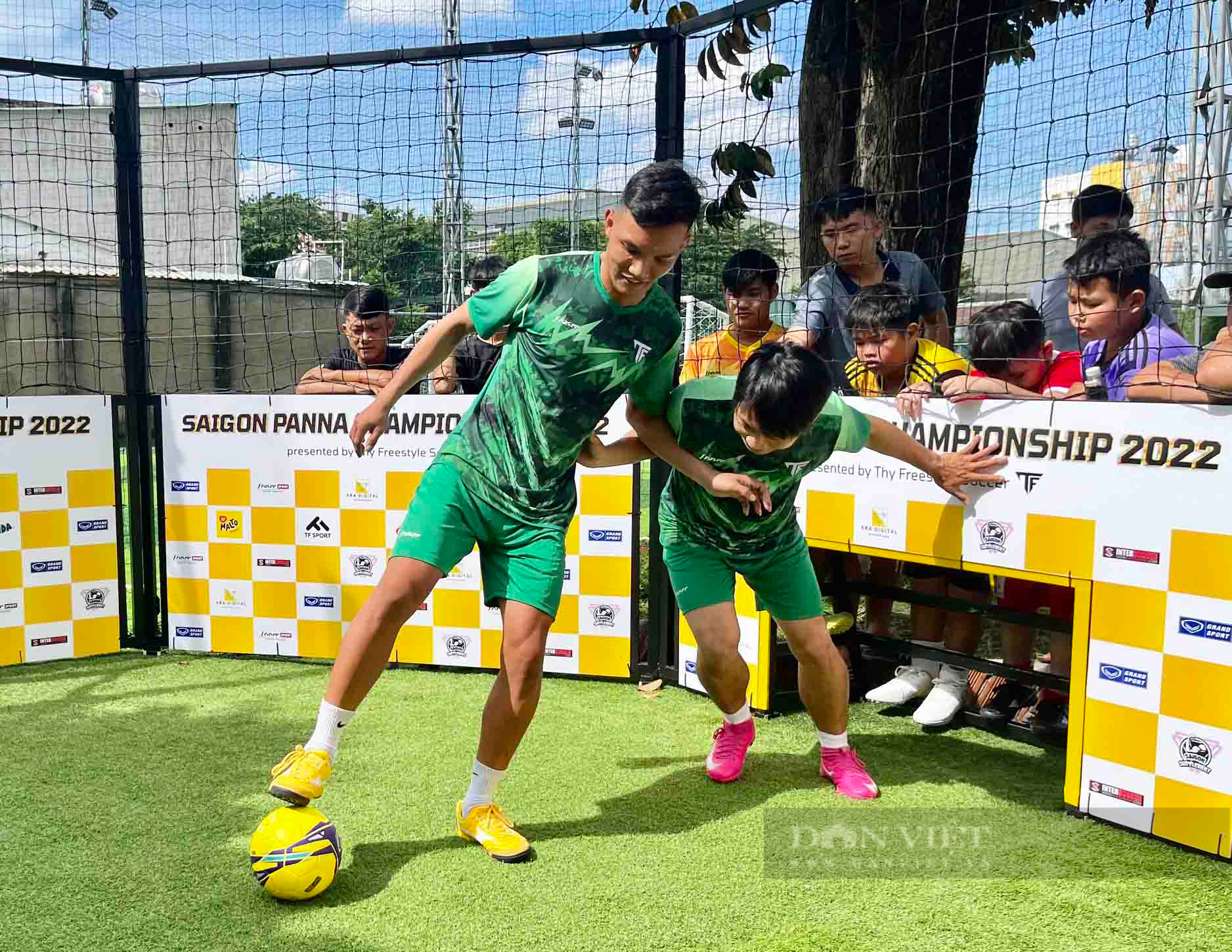 Độc đáo giải bóng đá đường phố Saigon Panna Championship - Ảnh 3.