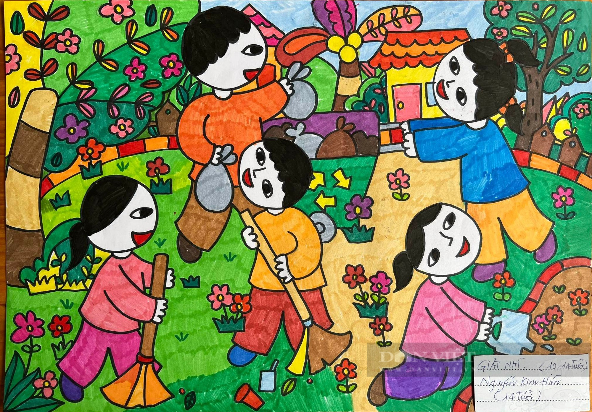 Xem hàng trăm họa sĩ nhí ở thành phố Vinh say mê sáng tạo sắc màu thiên nhiên - Ảnh 3.