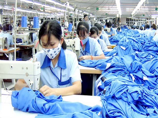TT-Huế: Một doanh nghiệp bị phạt hơn 140 triệu đồng vì “quên” đóng bảo hiểm cho người lao động - Ảnh 1. TT-Huế: Một doanh nghiệp bị phạt hơn 140 triệu đồng vì “quên” đóng bảo hiểm cho người lao động - Ảnh 1.