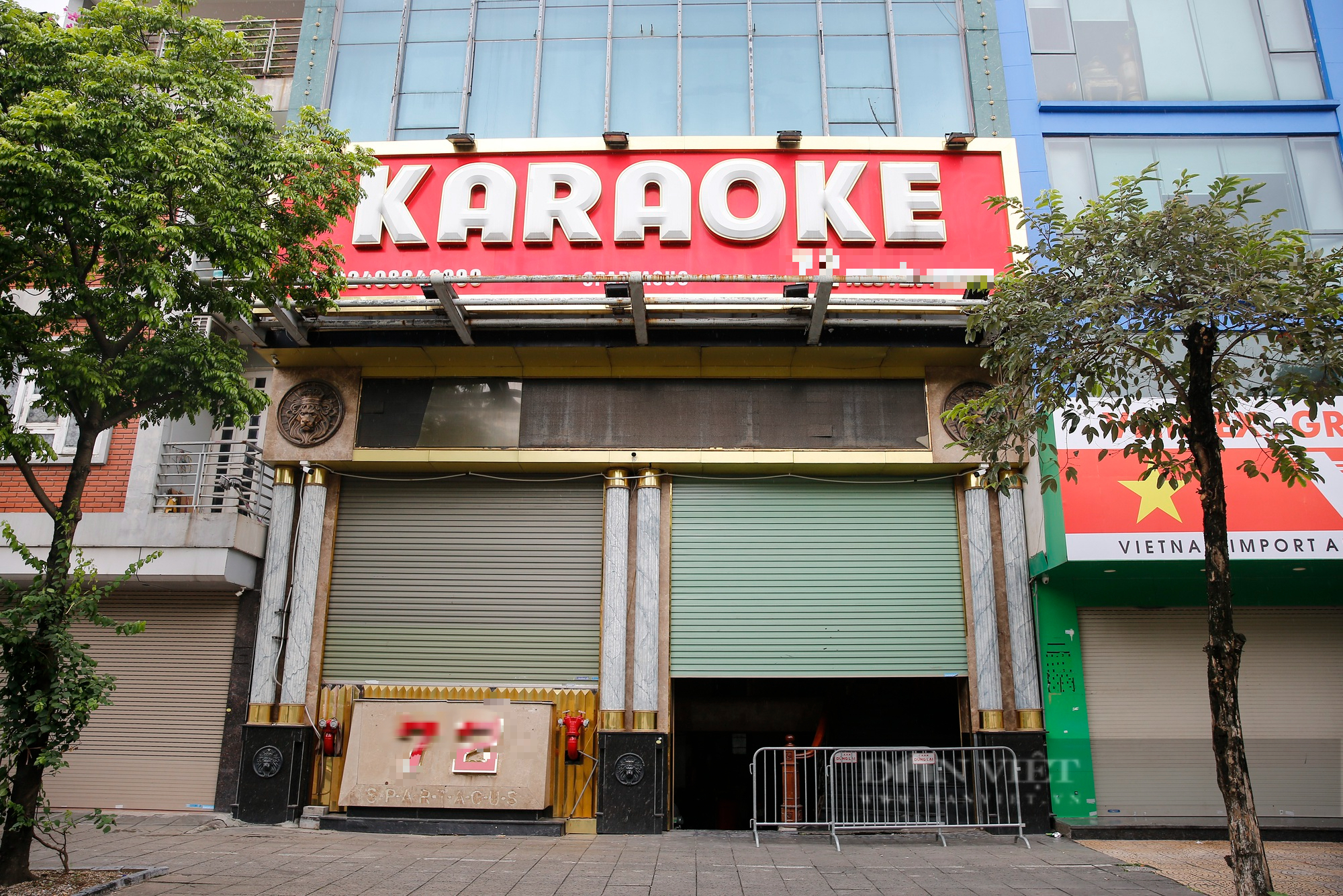 Hà Nội: Quán karaoke, vũ trường tổ chức cho khách nhảy múa thoát y có thể bị phạt đến 100 triệu đồng - Ảnh 1.