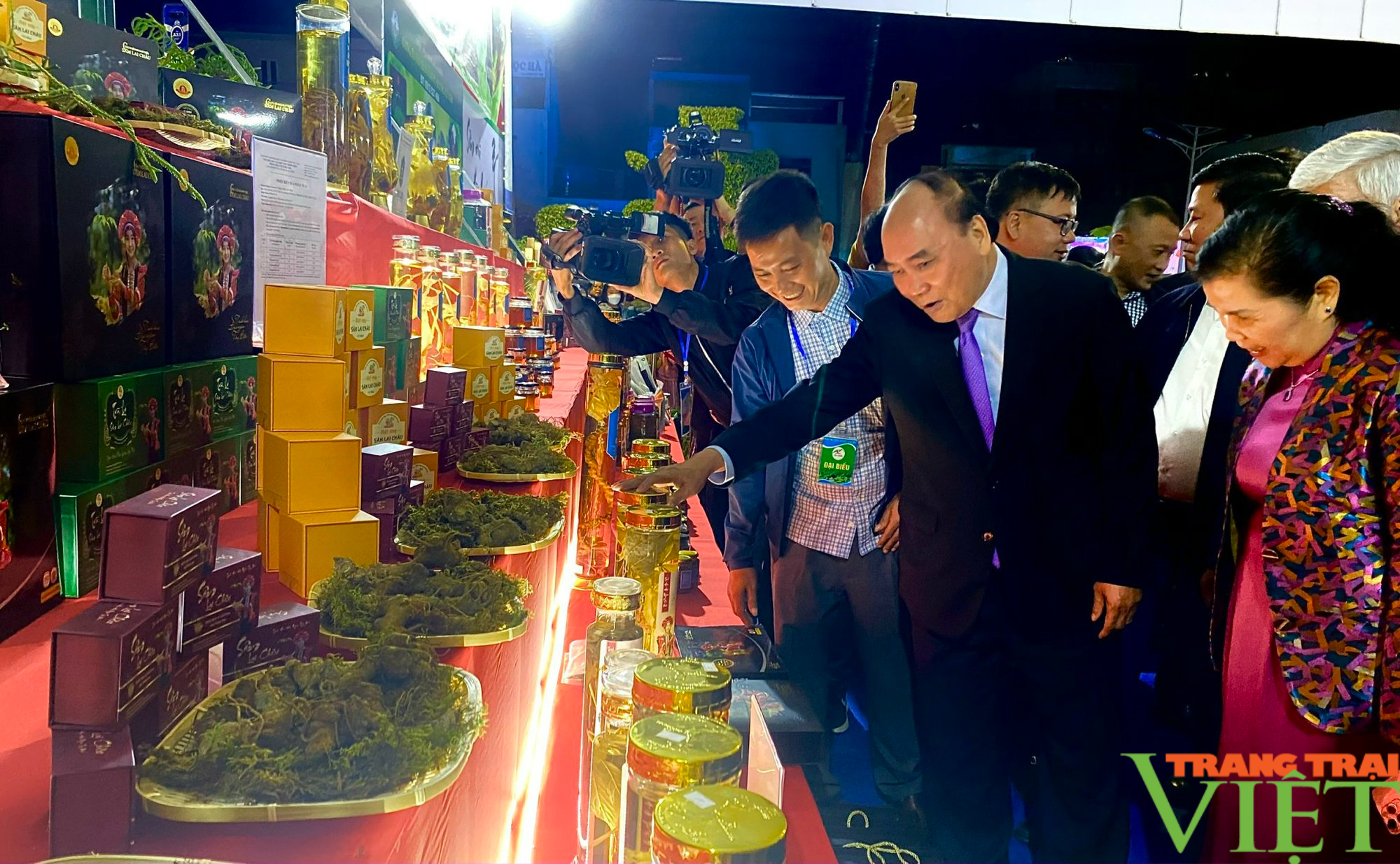 Hội chợ Sâm Lai Châu: Mở ra nhiều dự án quan trọng - Ảnh 2.