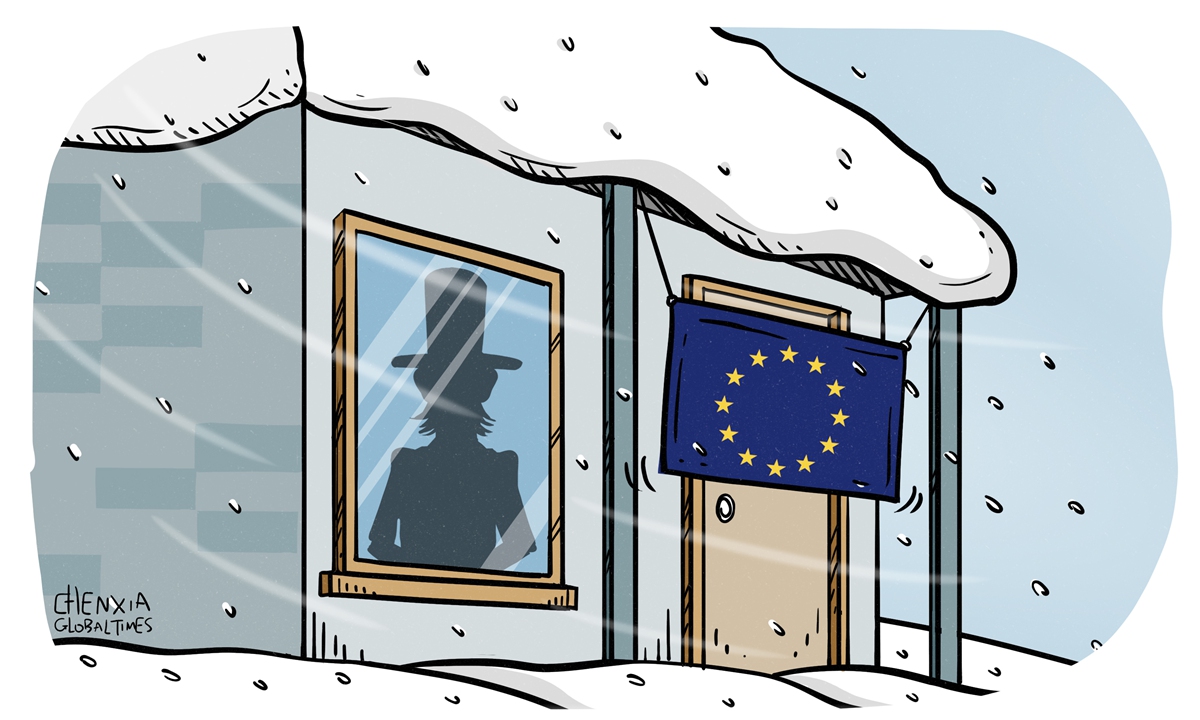 Nền kinh tế châu Âu đang phải đối mặt với một mùa đông tuyệt vọng và nguy cơ suy thoái ngày càng tăng, trầm trọng hơn bởi cuộc khủng hoảng năng lượng ngày càng sâu rộng.  Ảnh: @AFP.