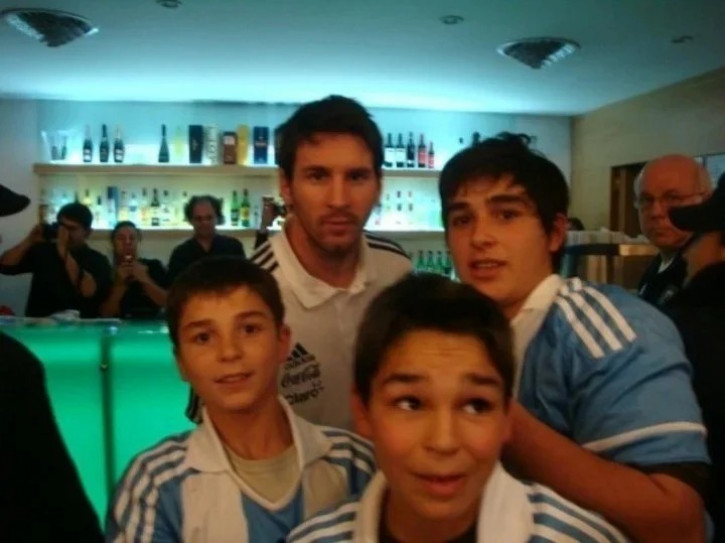 Alvarez: Từ bức hình chụp chung với Messi tới giấc mơ World Cup tại Qatar - Ảnh 1.