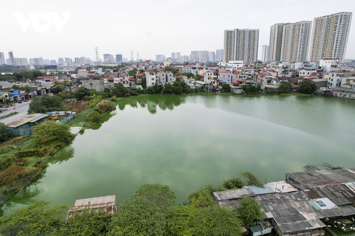 Nhiều hồ nước ở Hà Nội có nguy cơ bị san lấp để làm nhà, làm đường - Ảnh 11.