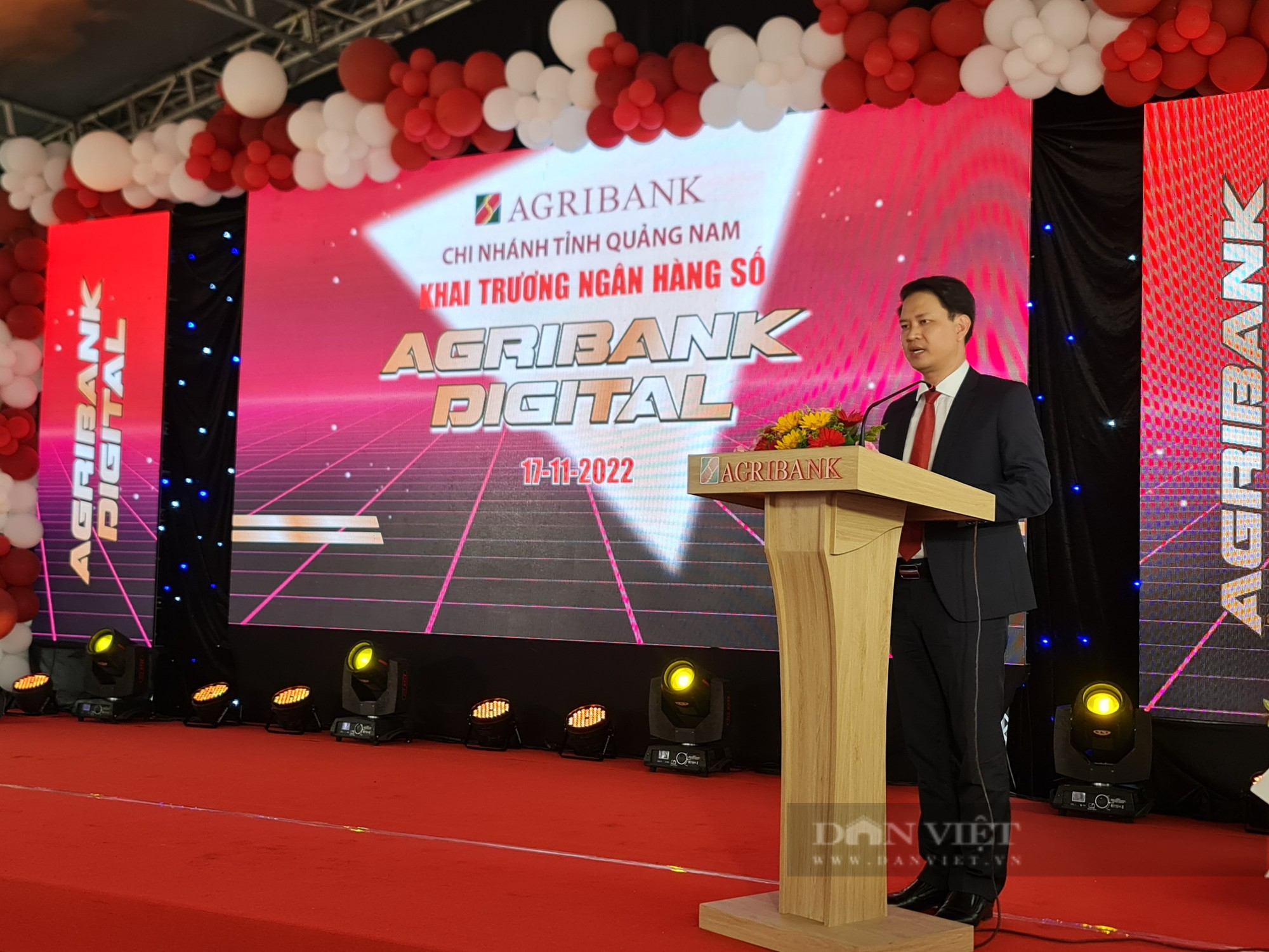 Agribank Quảng Nam ra mắt mô hình ngân hàng số Agribank Digital - Ảnh 1.