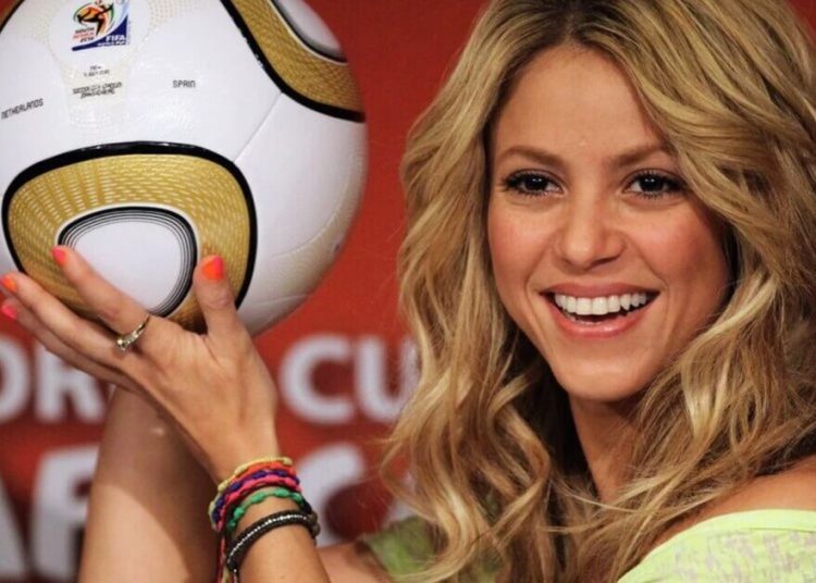 Ca sĩ Shakira từ chối biểu diễn tại khai mạc Qatar World Cup 2022 - Ảnh 2.