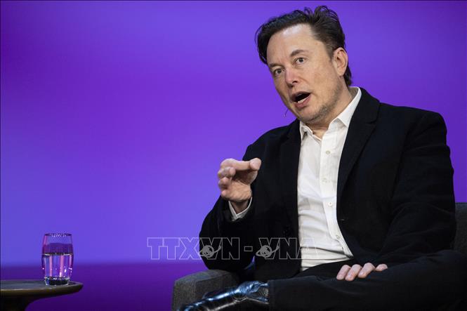 Tỷ phú Elon Musk có khả năng từ bỏ vai trò CEO ở cả Twitter và Tesla - Ảnh 1.