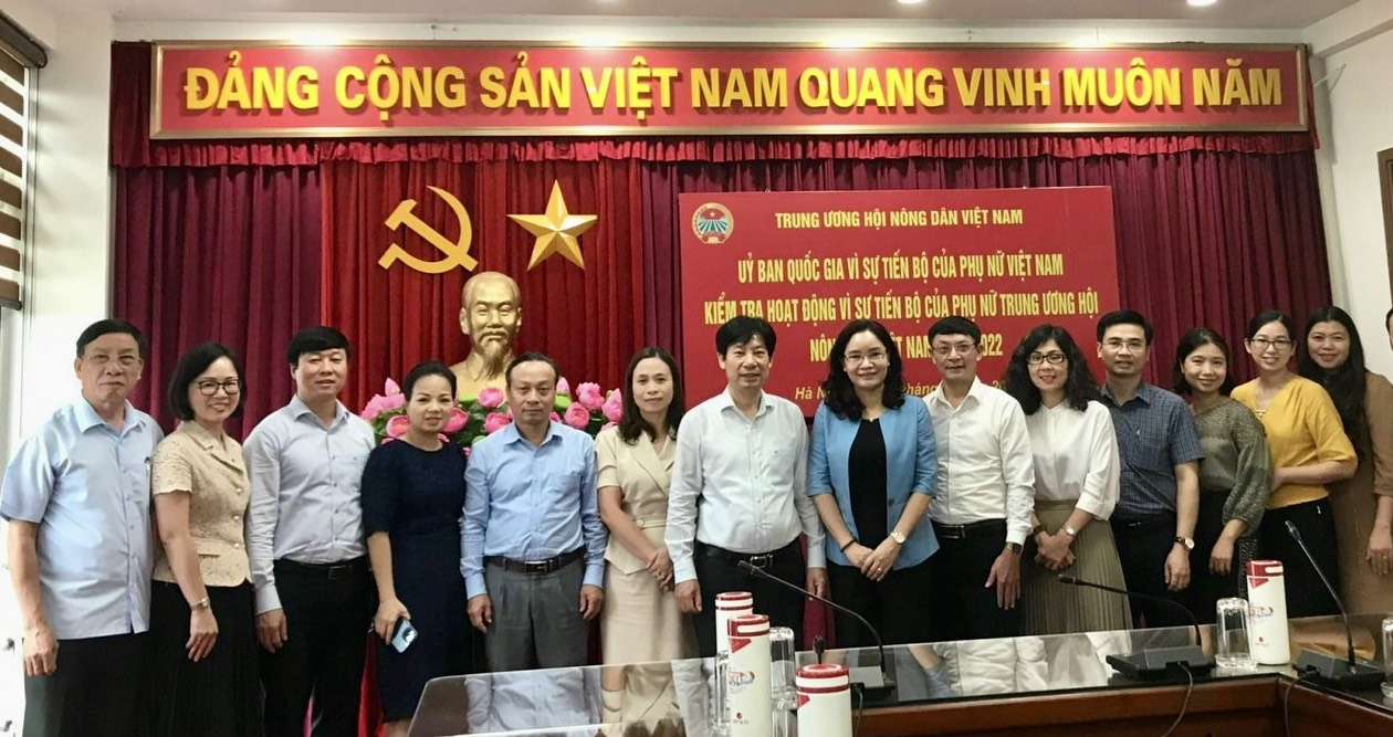 Phát huy vai trò cán bộ nữ vì sự tiến bộ phụ nữ Trung ương Hội Nông dân Việt Nam - Ảnh 2.