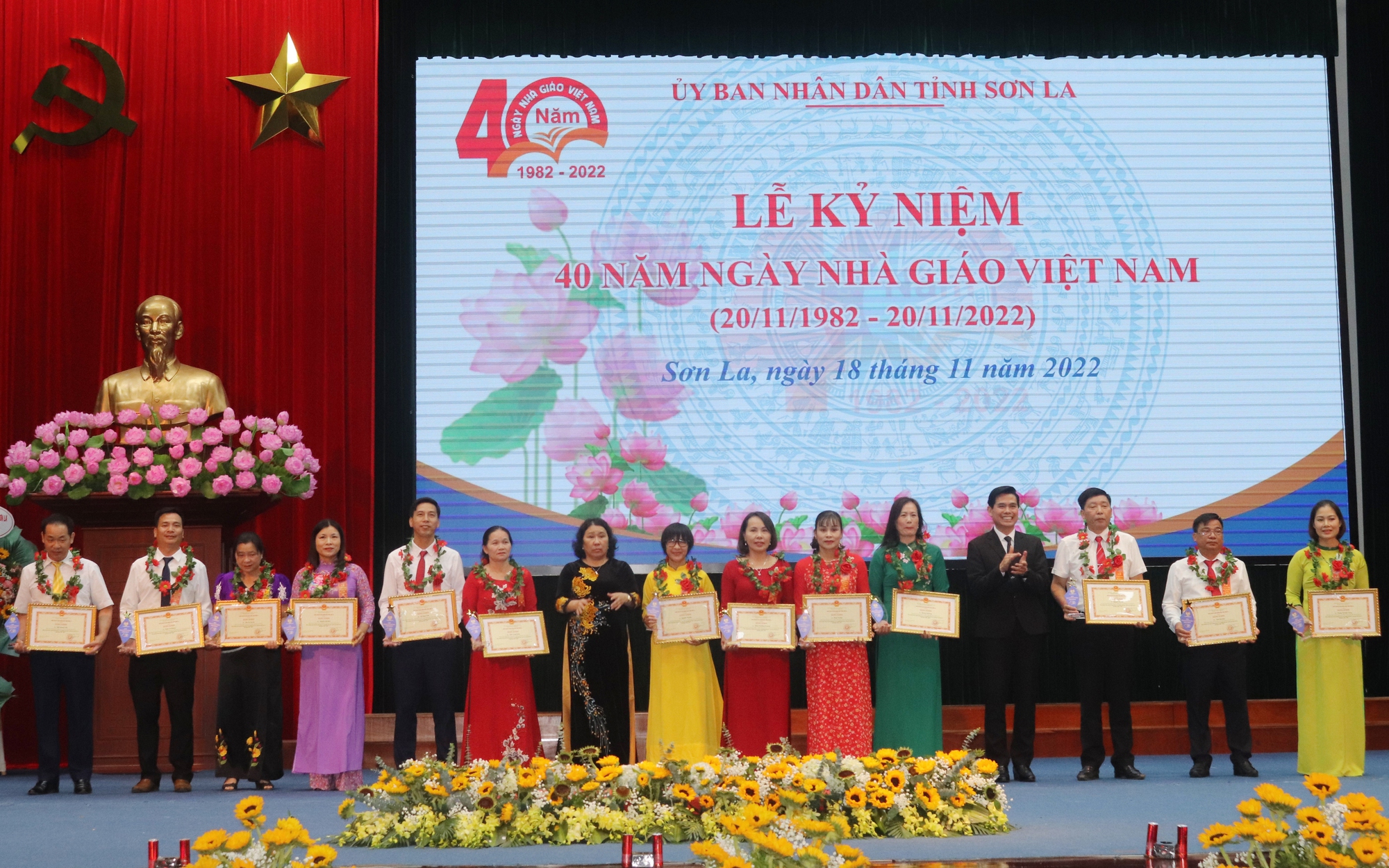 Sơn La: Vinh danh các nhà giáo ưu tú nhân ngày Nhà giáo Việt Nam
