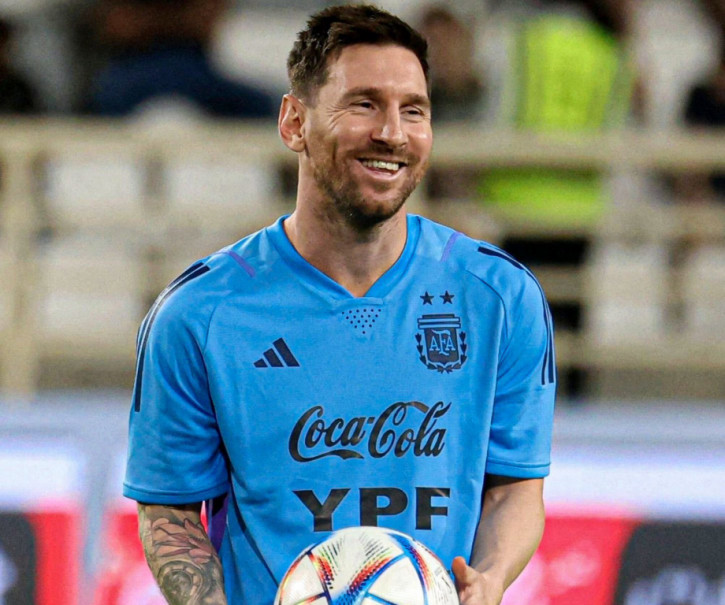 Messi bỏ tập, NHM Argentina &quot;ngồi trên lửa&quot; - Ảnh 2.