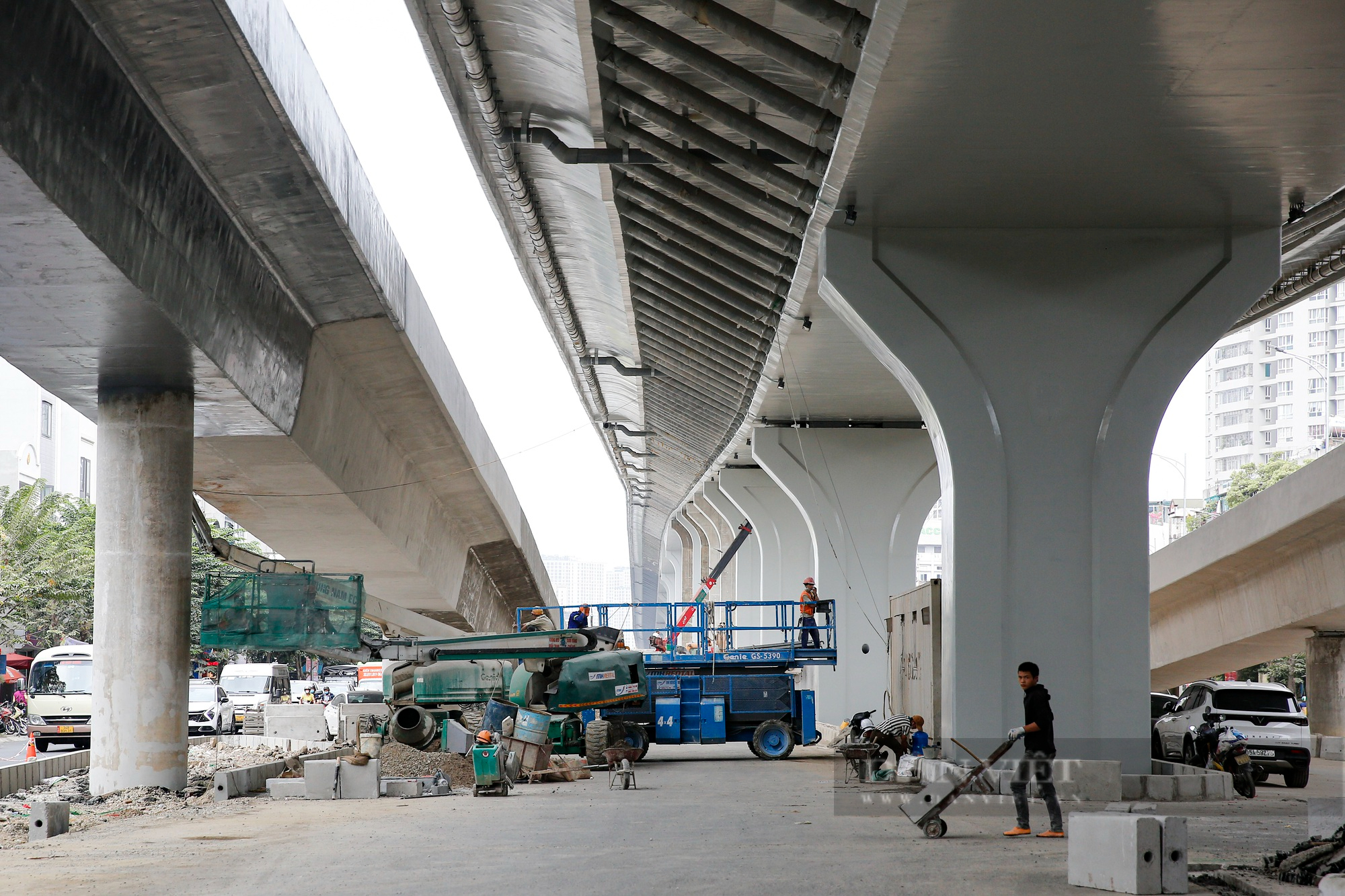 Hình ảnh đường Vành đai 2 gần 10.000 tỷ đồng tại Hà Nội sắp thông xe - Ảnh 8.