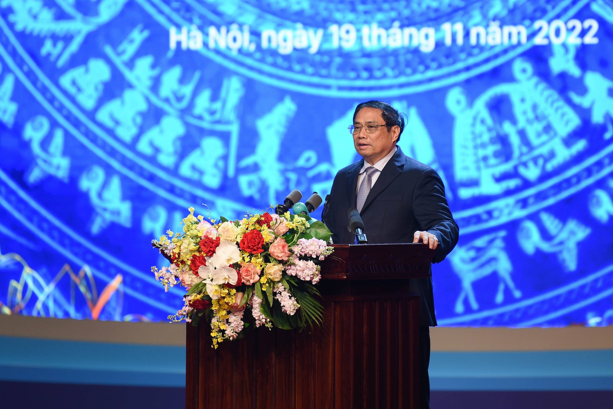 Thủ tướng Phạm Minh Chính: &quot;Mỗi thầy cô giáo phải xem nhiệm vụ giáo dục là cao cả&quot; - Ảnh 2.