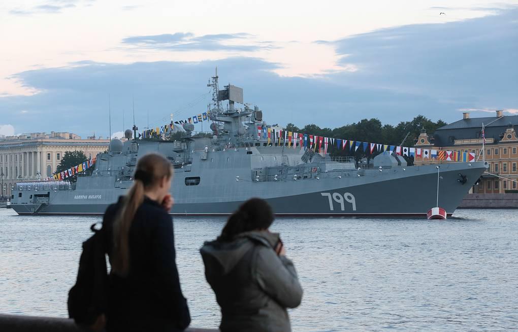 Nga công bố hình ảnh chiến hạm Đô đốc Makarov sau thông tin &quot;bị bắn cháy&quot; - Ảnh 14.