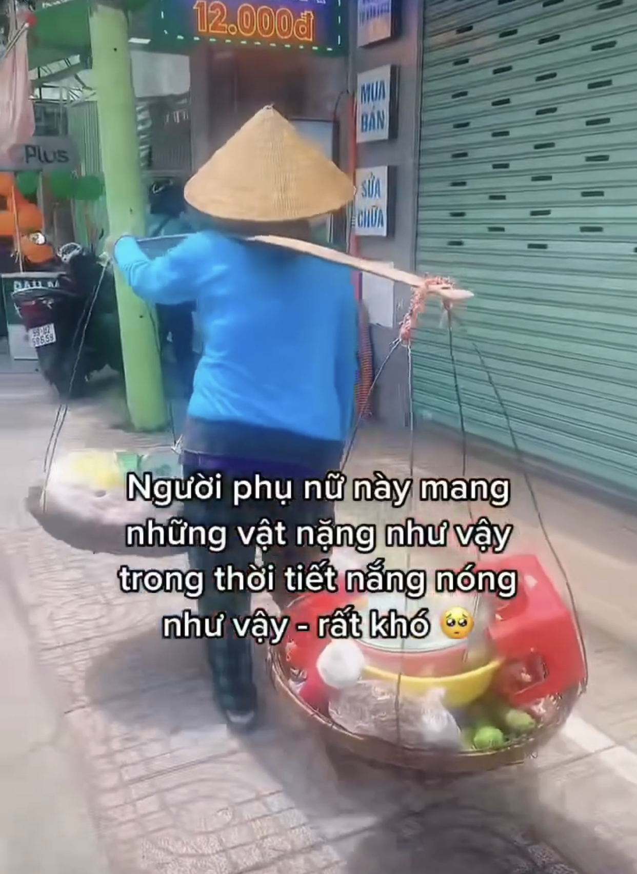 Du khách nước ngoài nhận xét Việt Nam có phong cách ăn uống độc đáo - Ảnh 14.