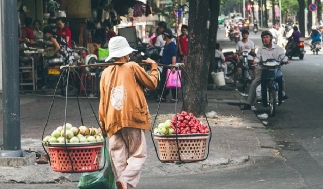 Du khách nước ngoài nhận xét Việt Nam có phong cách ăn uống độc đáo - Ảnh 15.