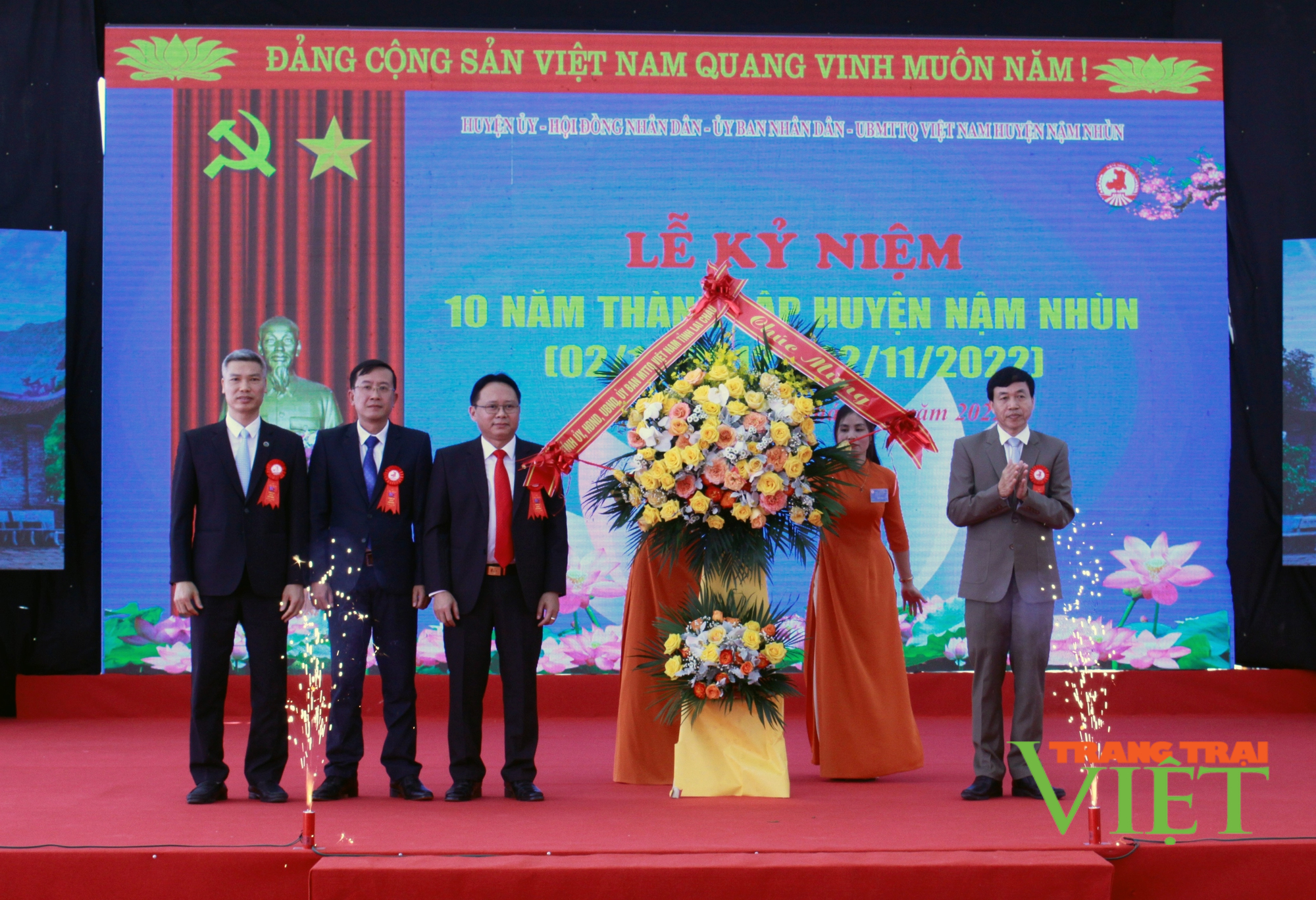 Lai Châu: Kỷ niệm 10 năm thành lập huyện Nậm Nhùn - Ảnh 3.