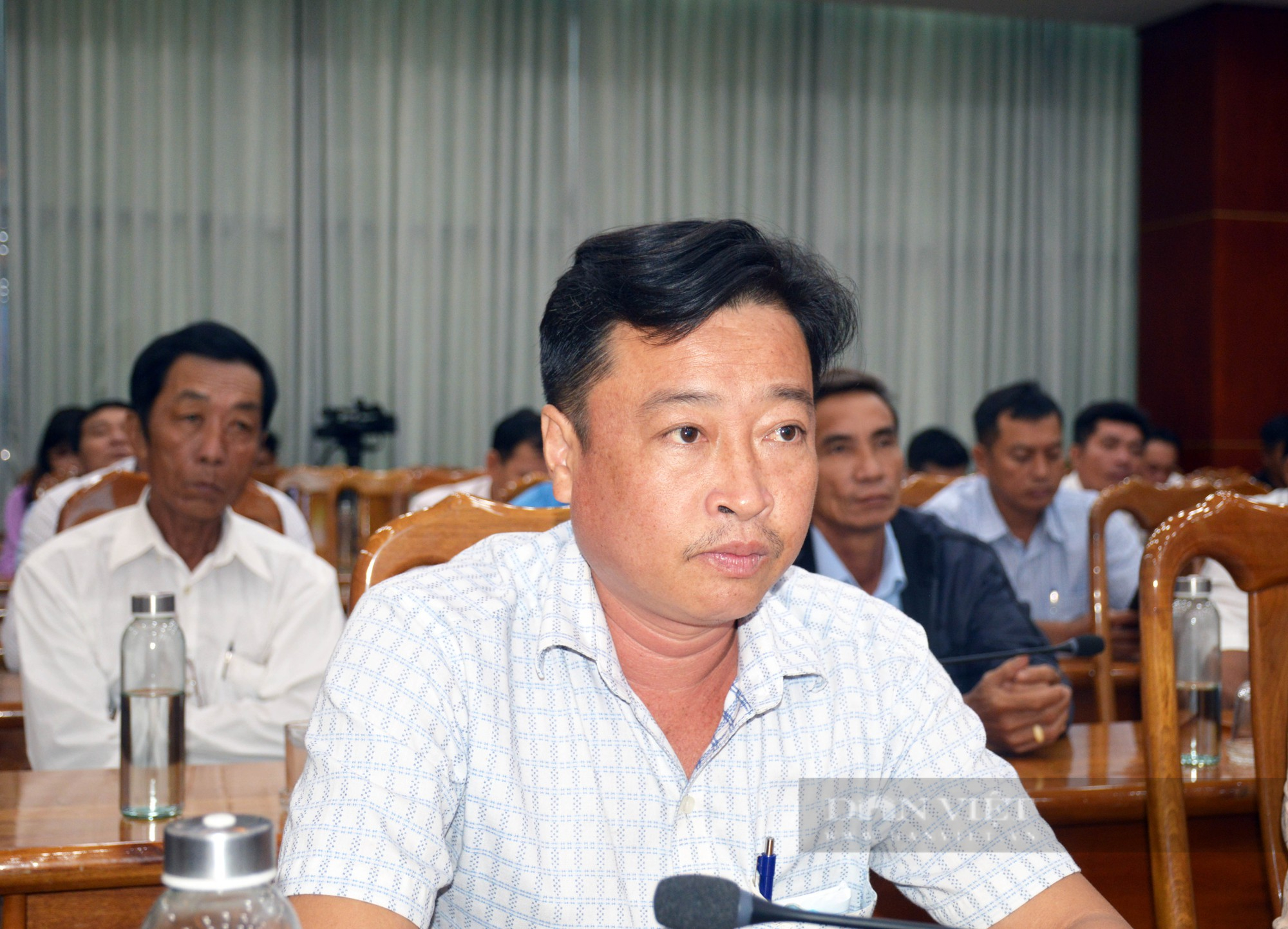 Lãnh đạo tỉnh Cà Mau đối thoại với nông dân - Ảnh 3.