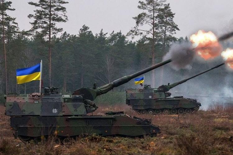 Quân đội Ukraine đối diện nguy cơ mất toàn bộ pháo tự hành PzH 2000 - Ảnh 1.