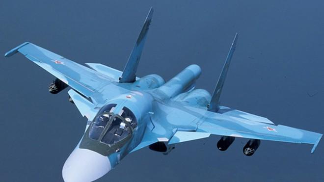 Hai phi công Su-34 Nga bị bắn rơi thoát hiểm thần kỳ, được tặng danh hiệu Anh hùng - Ảnh 15.