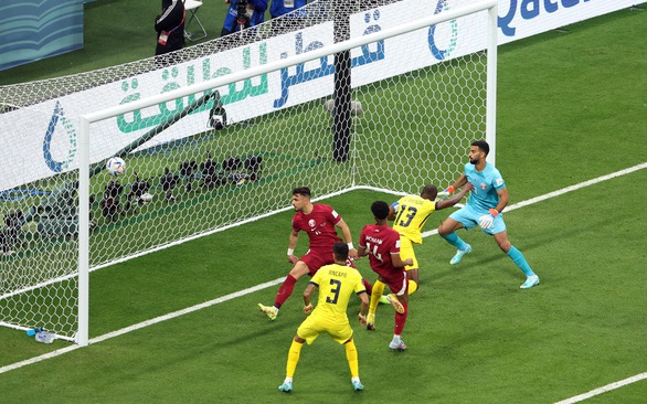 Phần mềm việt vị tại World Cup 2022 và bàn thắng bị từ chối của Ecuador 