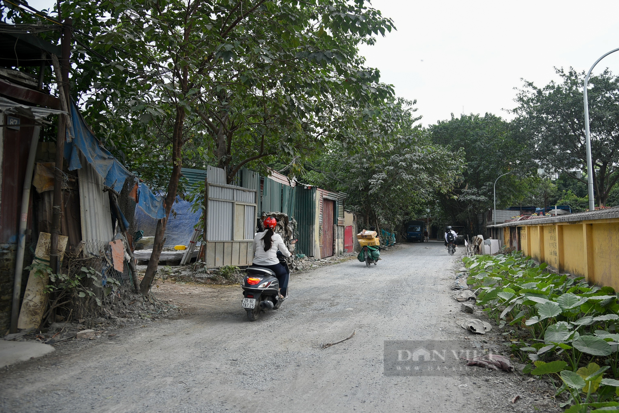 Khu &quot;đất vàng&quot; nghìn tỷ đồng giữa lòng Thủ đô thành nơi trồng rau, đổ rác - Ảnh 8.