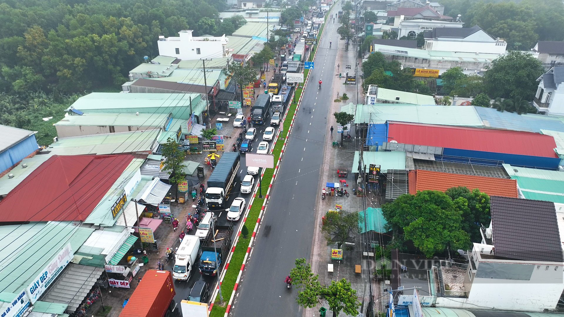 Đồng Nai: Tăng tốc quy hoạch mỏ vật liệu, di dời công trình để gỡ vướng cho hai “đại dự án” giao thông - Ảnh 1.