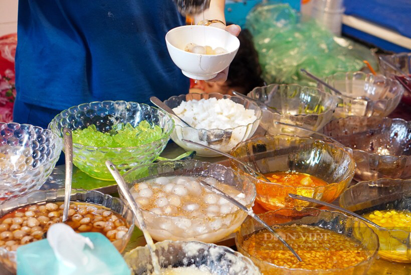 Khám phá “siêu ngõ ẩm thực” chật kín khách ở phố cổ Hà Nội - Ảnh 6.