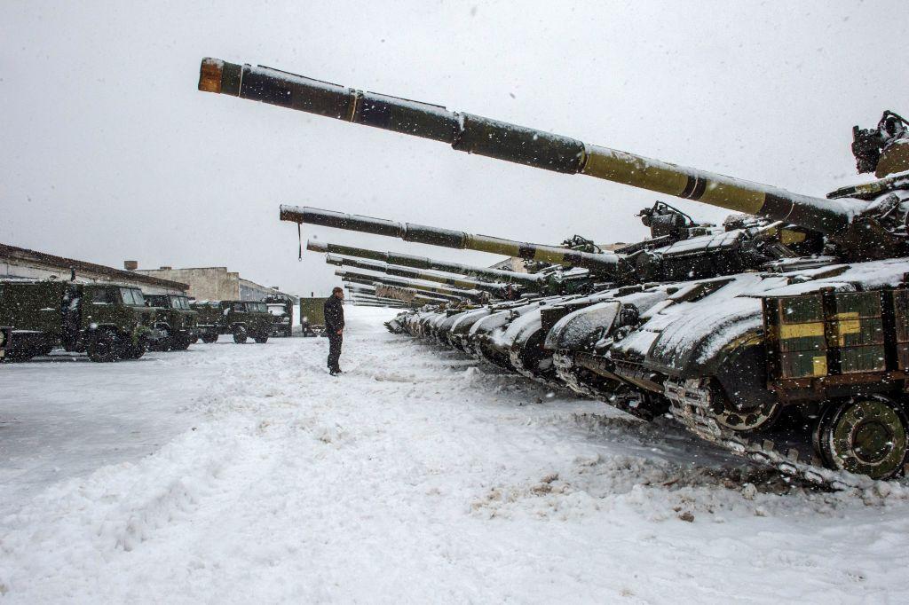 Một mùa đông khắc nghiệt đang đến với Ukraine - Ảnh 2.