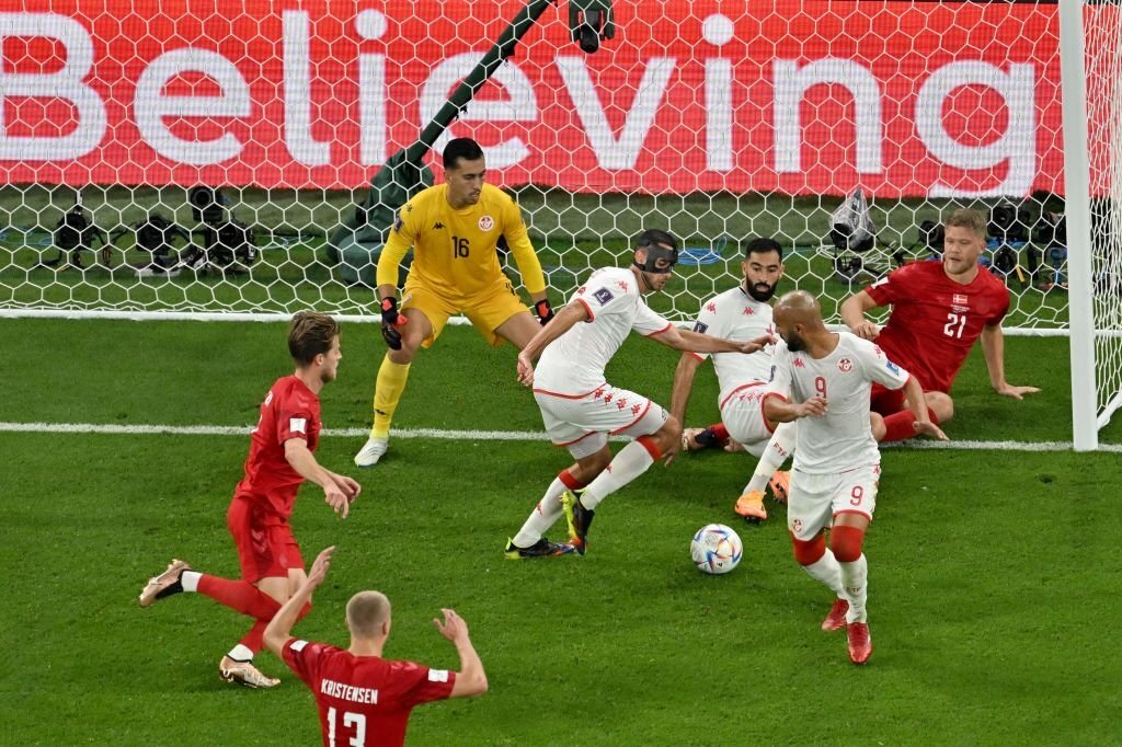 Eriksen mờ nhạt, Đan Mạch bị Tunisia cầm hoà ở trận mở màn World Cup 2022 - Ảnh 1.