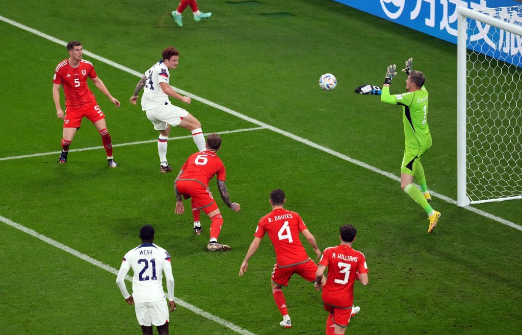 Chùm ảnh: Người hùng Gareth Bale giải cứu xứ Wales ở trận mở màn World Cup 2022 - Ảnh 4.