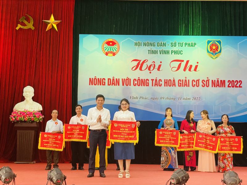 Hội Nông dân tỉnh Vĩnh Phúc tổ chức Hội thi “Nông dân với công tác hòa giải cơ sở” năm 2022 - Ảnh 2.