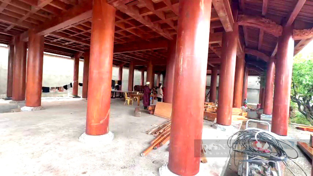 Quảng Ngãi:
Tổng kiểm tra các hạng mục xây dựng trong biệt phủ có công trình gỗ quý xây “lụi”

 - Ảnh 3.