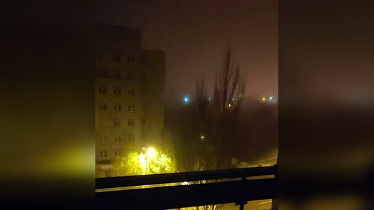 Ukraine pháo kích vào thành phố Donetsk, nhà máy hạt nhân lớn nhất châu Âu bị mất điện - Ảnh 1.