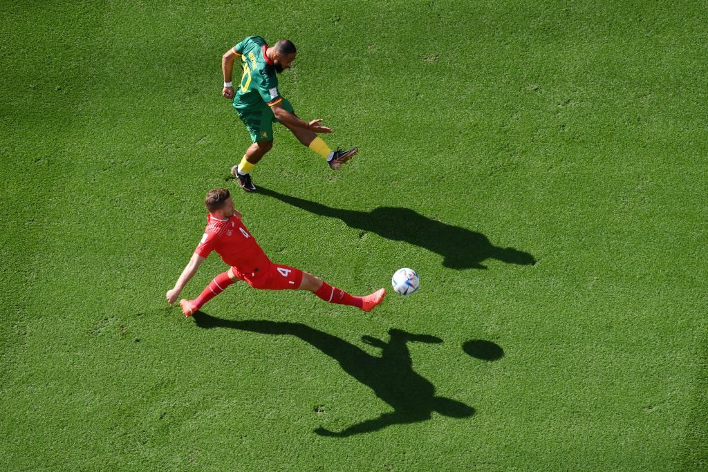 Chùm ảnh Thụy Sĩ vs Cameroon - Ảnh 2.
