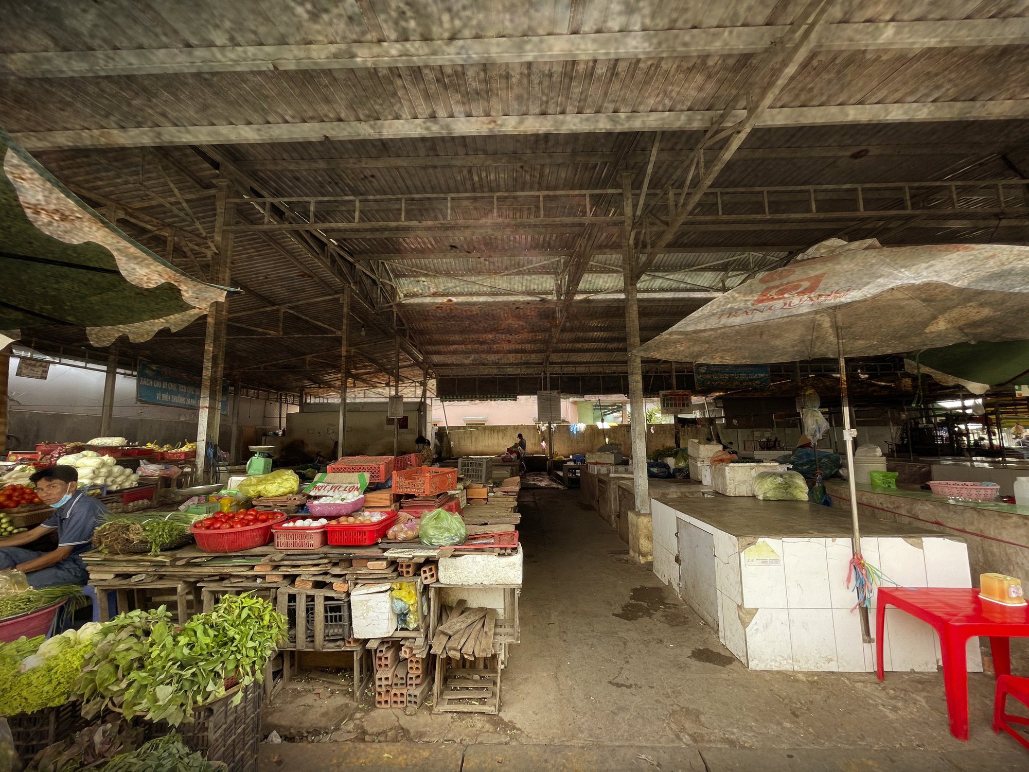Khám phá Chợ Bà Mụ mới bên trong Phố Chợ Phú Khương ở xứ dừa Bến Tre - Ảnh 3.