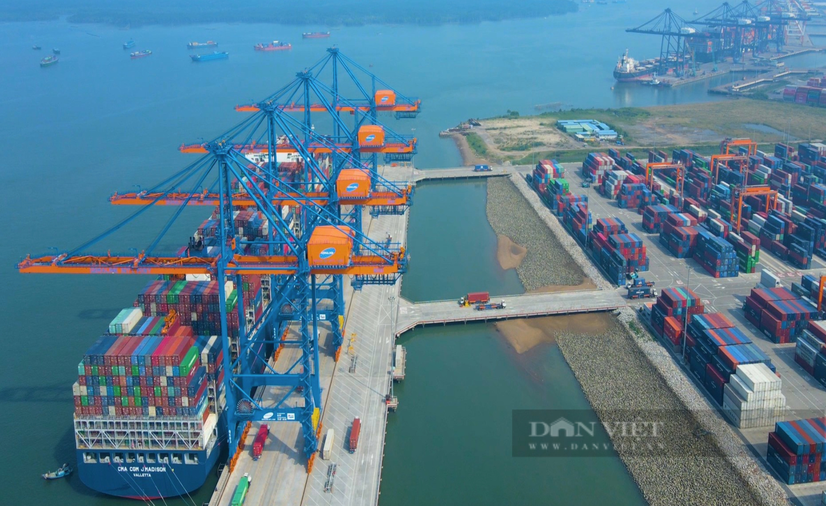 Bà Rịa - Vũng Tàu: Tận dụng tài nguyên biển, “siêu cảng” để sớm thành trung tâm kinh tế biển quốc gia - Ảnh 4.
