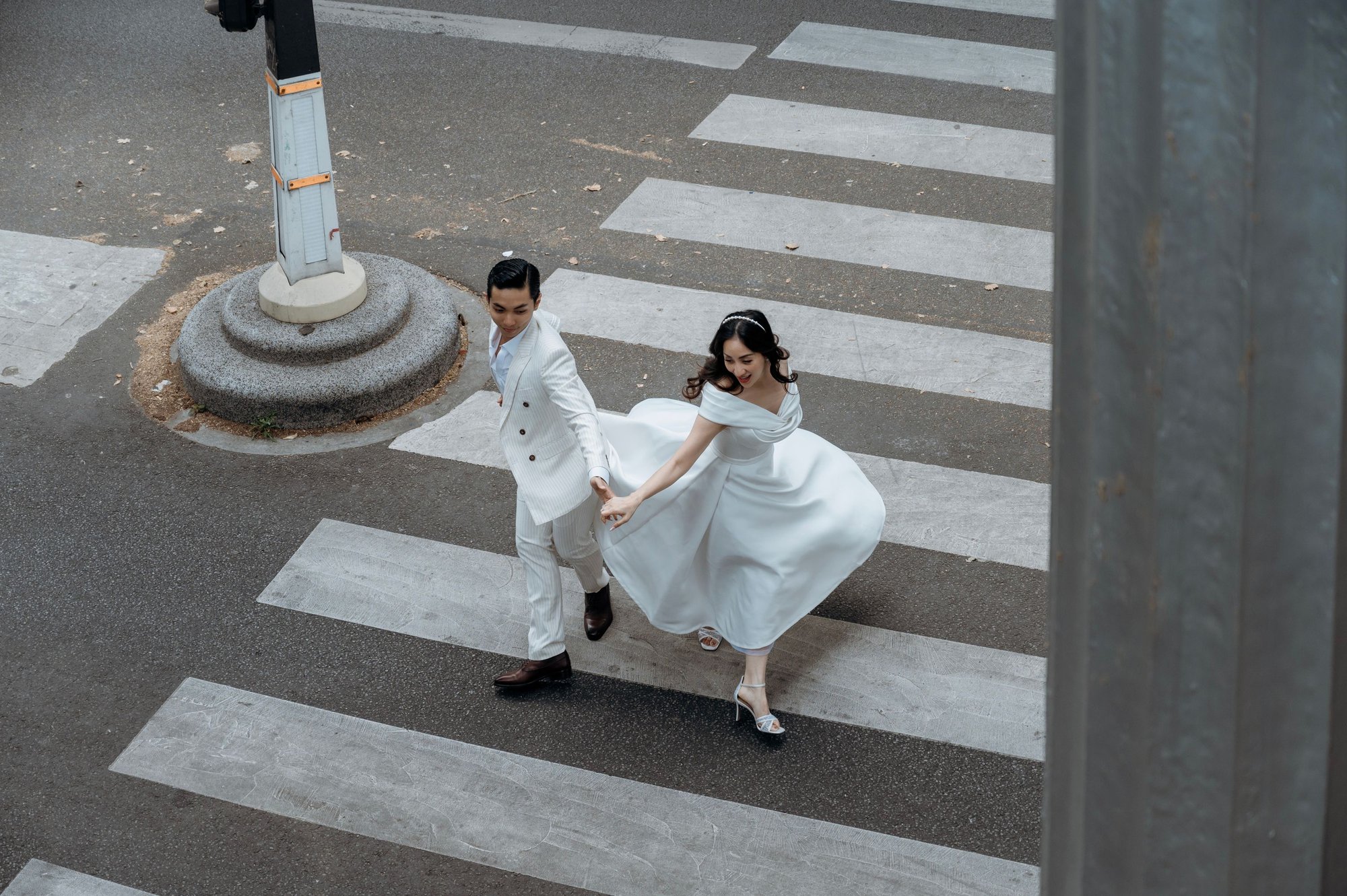 Bộ ảnh cưới tái hiện chặng đường 13 năm của Phan Hiển – Khánh Thi  - Ảnh 6.