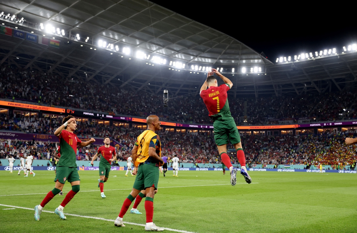 Ronaldo ghi bàn, Bồ Đào Nha thắng Ghana đầy cảm xúc - Ảnh 3.