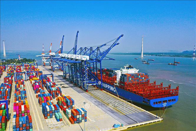 Sắp tổ chức Diễn đàn Logistics Việt Nam 2022 - Ảnh 1.