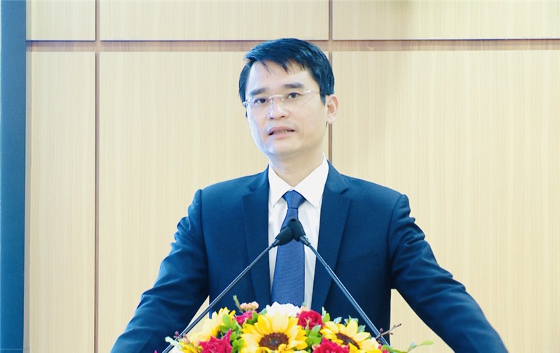 Ông Phạm Văn Thành xin thôi chức Phó Chủ tịch UBND tỉnh Quảng Ninh - Ảnh 1.