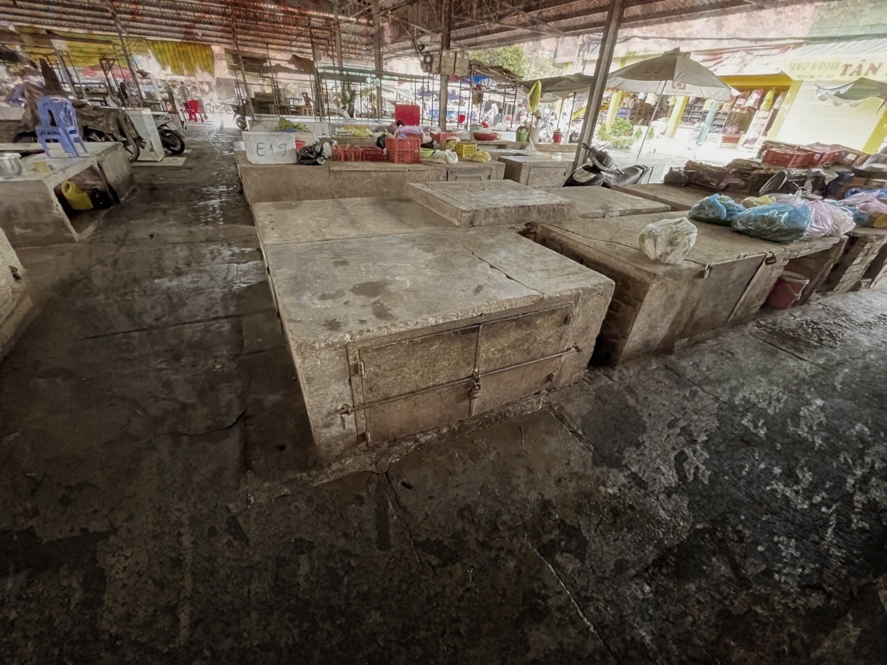 Khám phá Chợ Bà Mụ mới bên trong Phố Chợ Phú Khương ở xứ dừa Bến Tre - Ảnh 3.